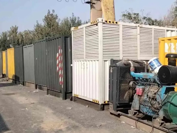 永德200KW柴油发电机机组每小时油耗是多少？